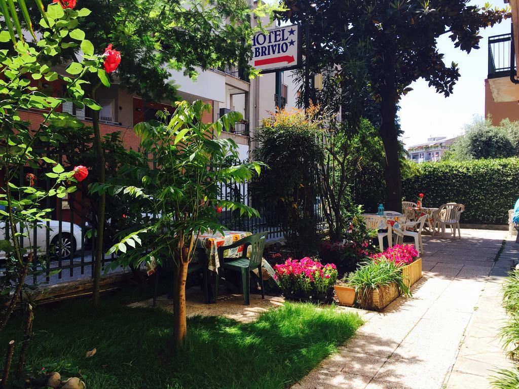 Hotel Brivio Milán Exterior foto